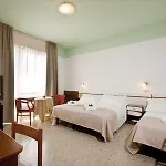 La Perla 3*