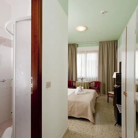 Hotel La Perla Rimini