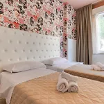 Szálloda La Perla 3*